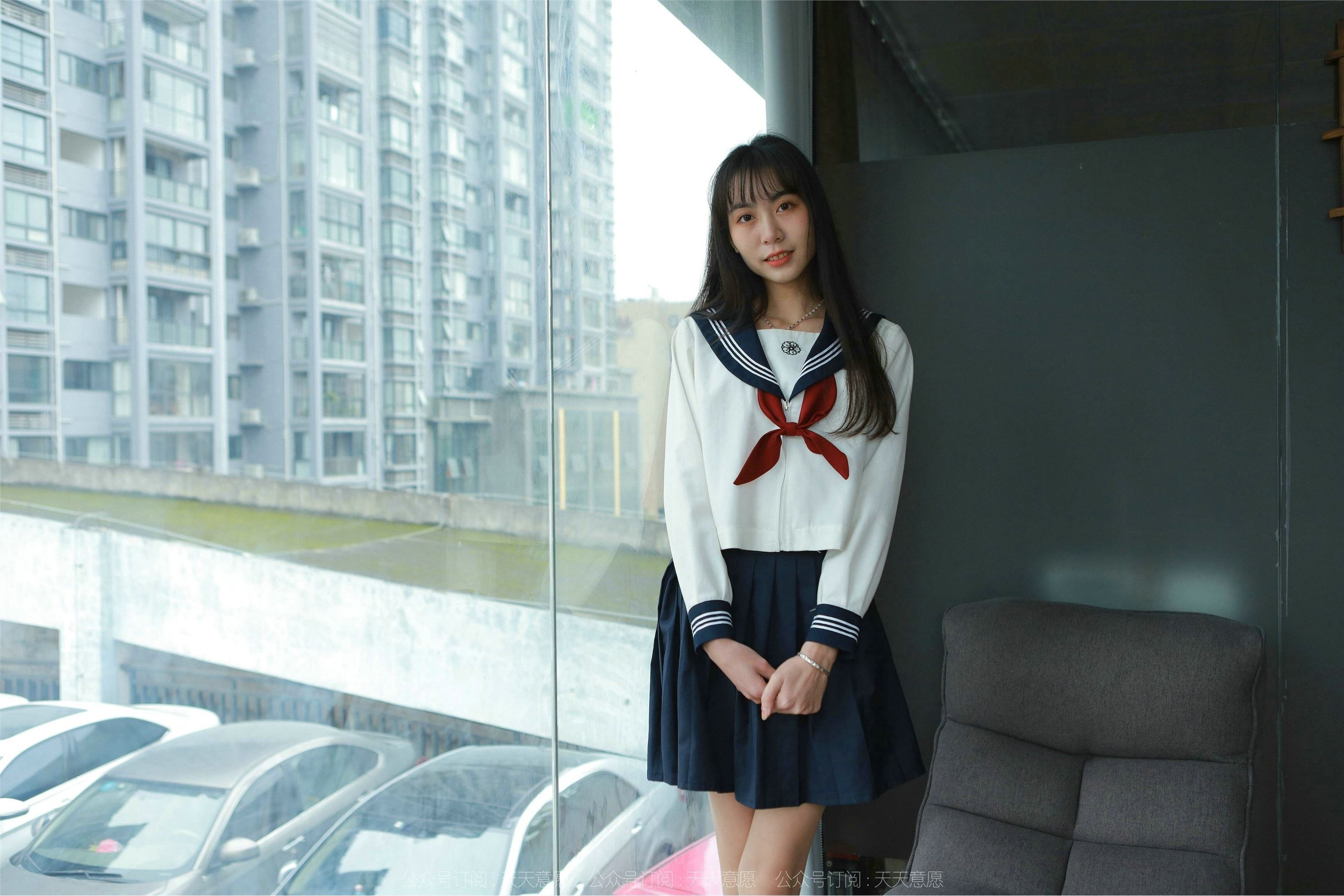 IESS异思趣向  2022.03.03 丝享家1018：团团《可爱JK装》